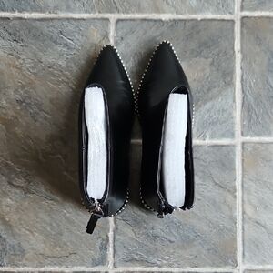 Elegant Black Women's Shoes with Studded Detail